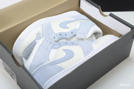 1 MID BLUE MIX JORDAN DA4666-100 TAN MATERIALS 0812